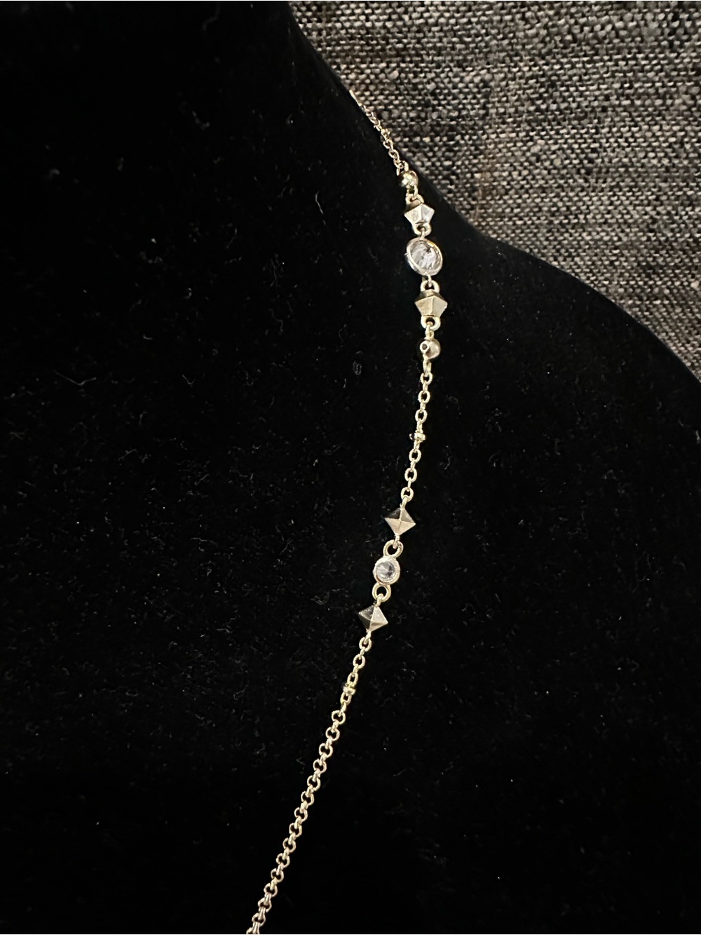 Kendra Scott Gold Double-Tassel Lariat Necklace - Picture 4 of 4